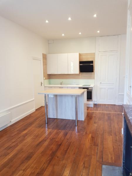 appartement 2 pièces - LYON-03