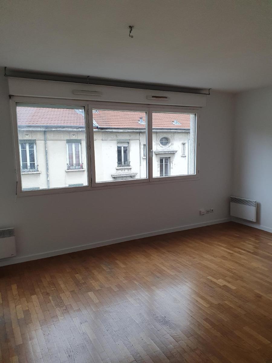 appartement 2 pièces - VILLEURBANNE