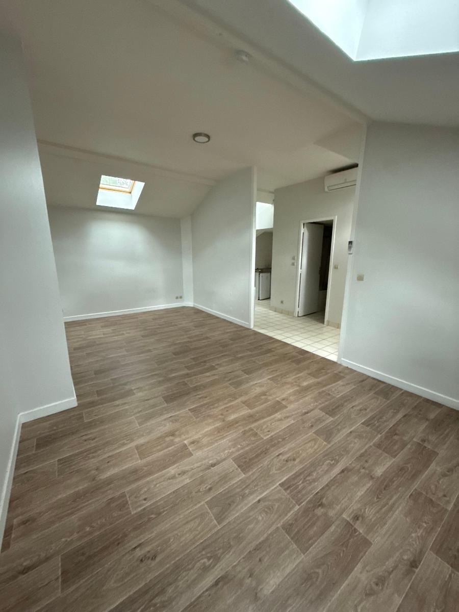appartement 1 pièces - VILLEUBANNE