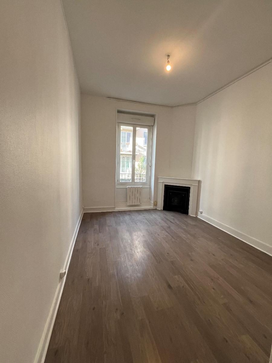 appartement 1 pièces - VILLEURBANNE